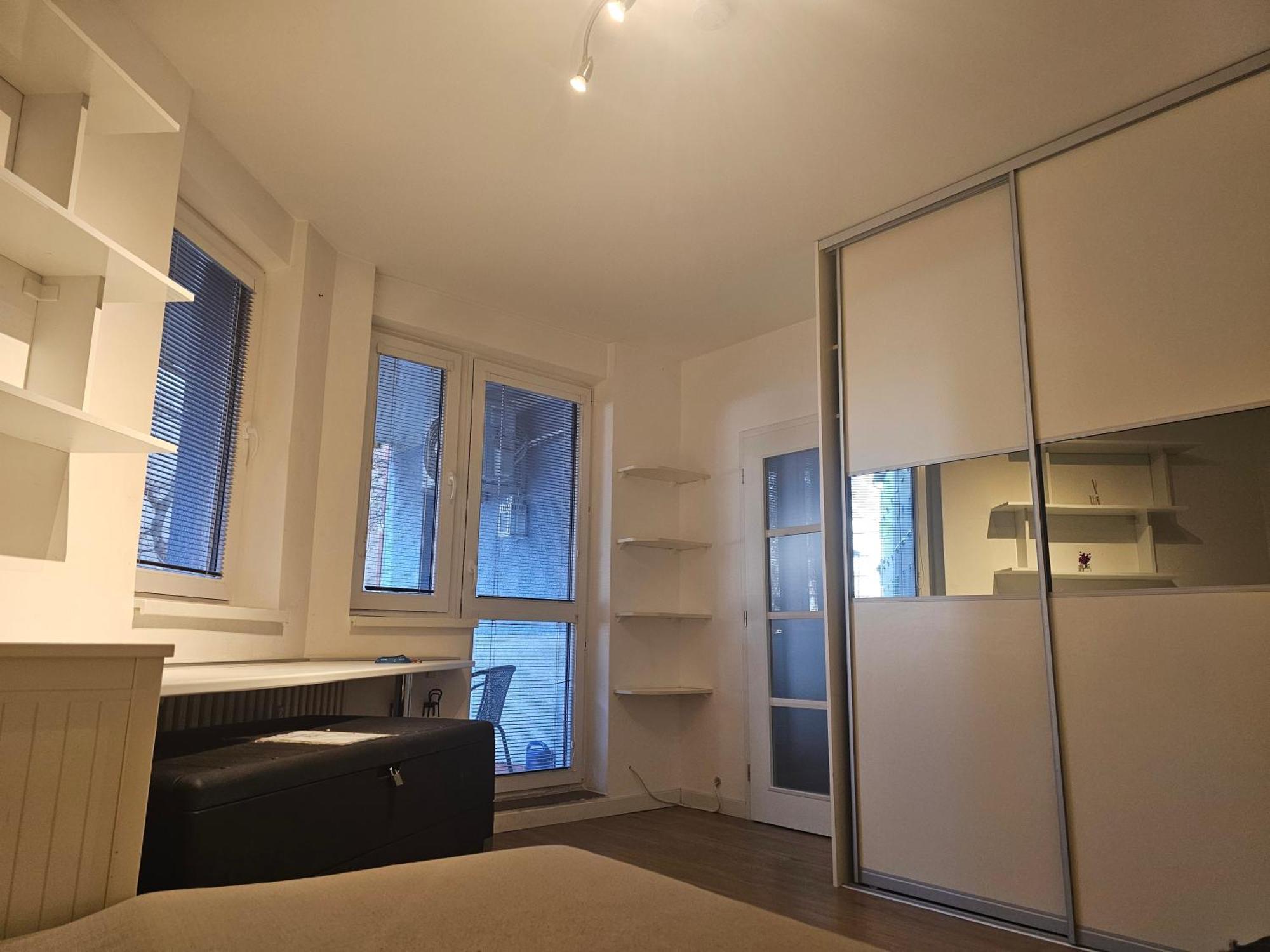 Huge Apartment Next To Train Station Close To The City Center Bratislava Eksteriør bilde