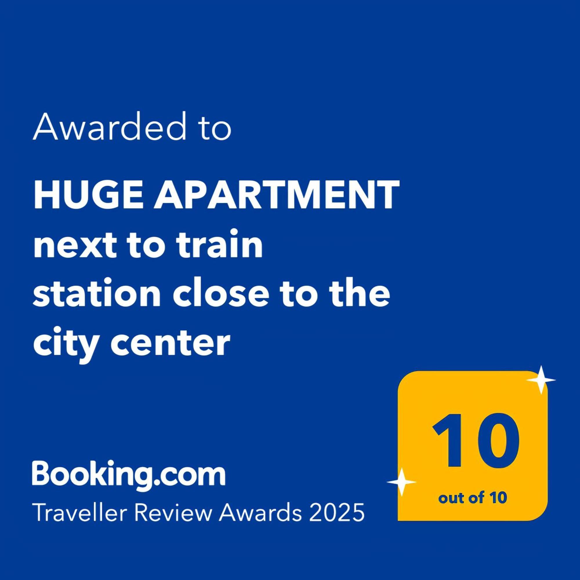 Huge Apartment Next To Train Station Close To The City Center Bratislava Eksteriør bilde