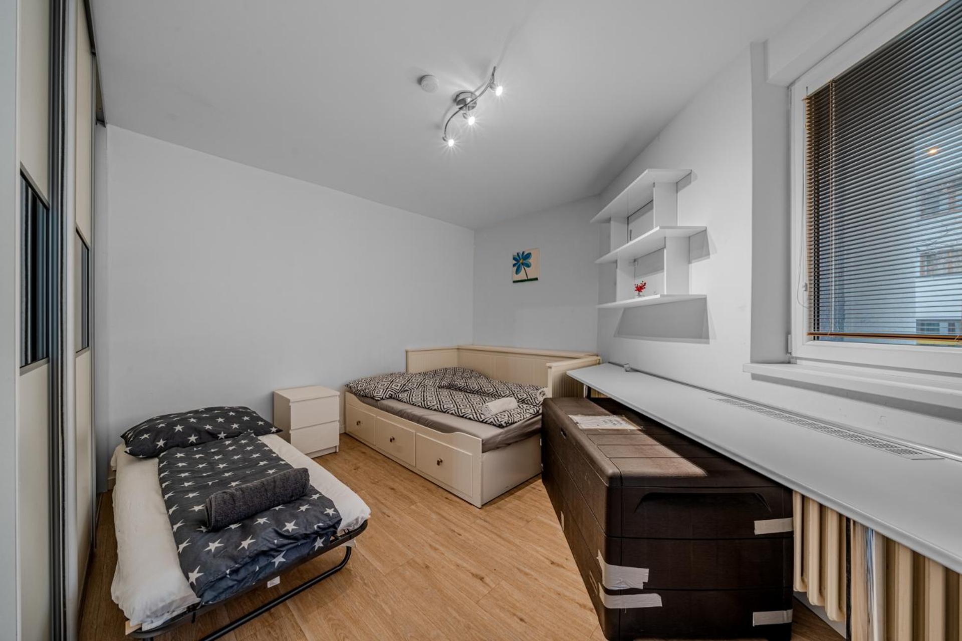 Huge Apartment Next To Train Station Close To The City Center Bratislava Eksteriør bilde